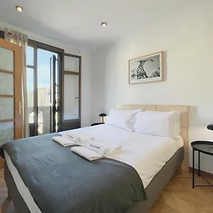 U-nique Calabria Barcellona