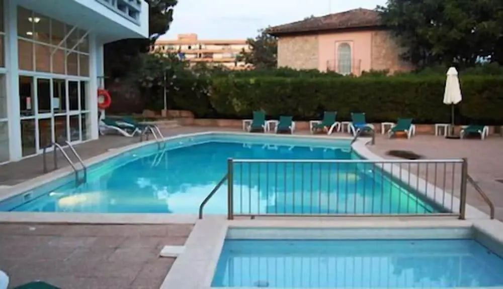 Lägenhetshotell Apartamentos Martha'S Palmanova